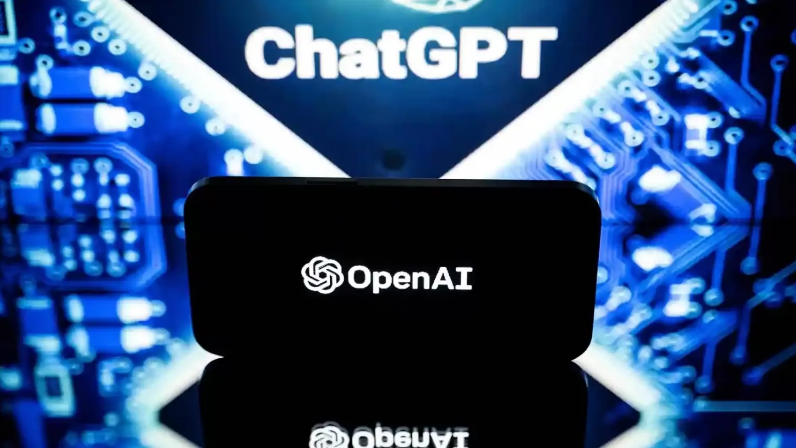 China interzice ChatGPT, copiile sale, chatboții cu AI