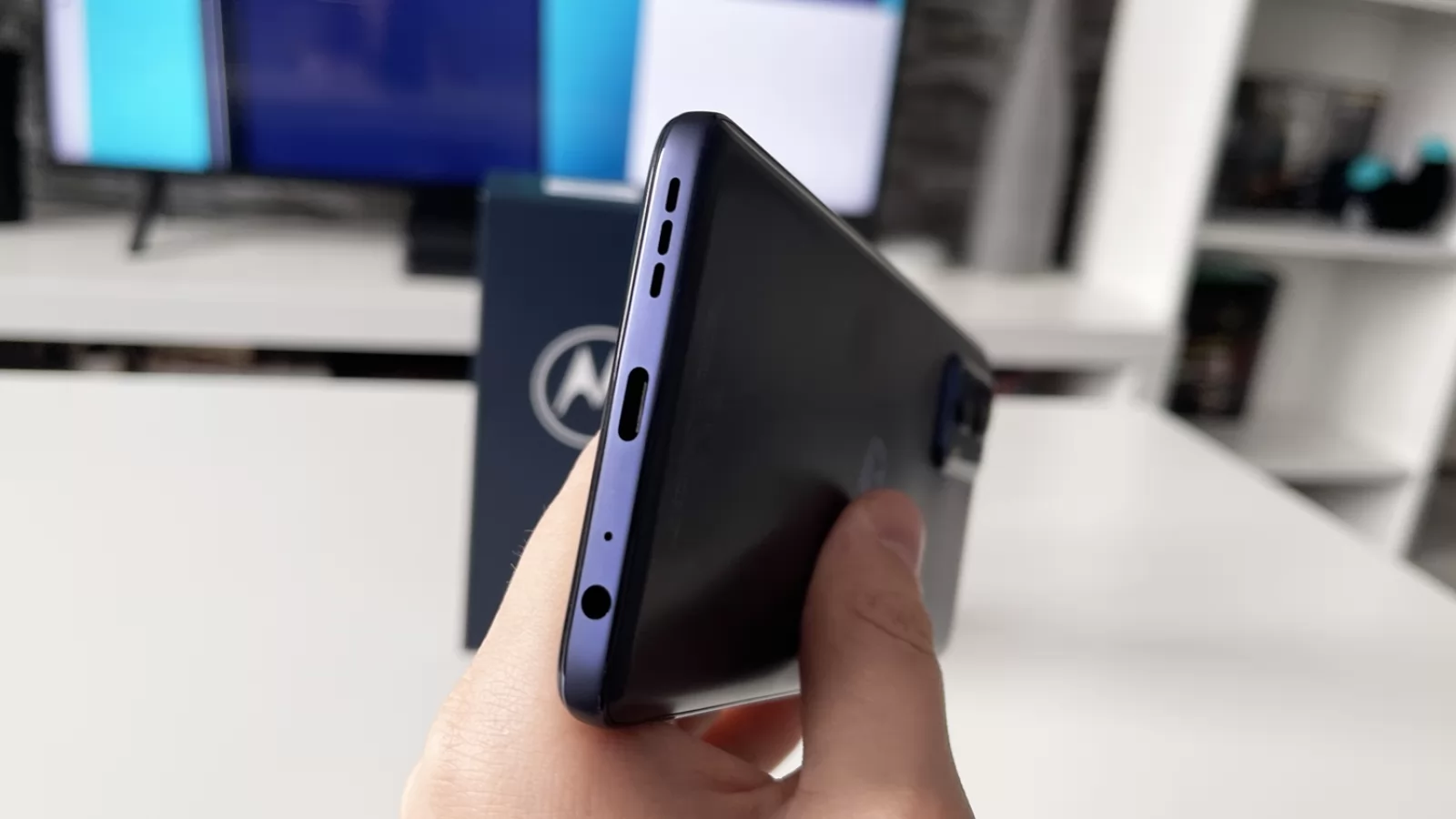 Motorola Moto G73 5G: Conectivitate 5G surprinzătoare, cu WiFi dual-band, dar hei, avem Bluetooth 5.3