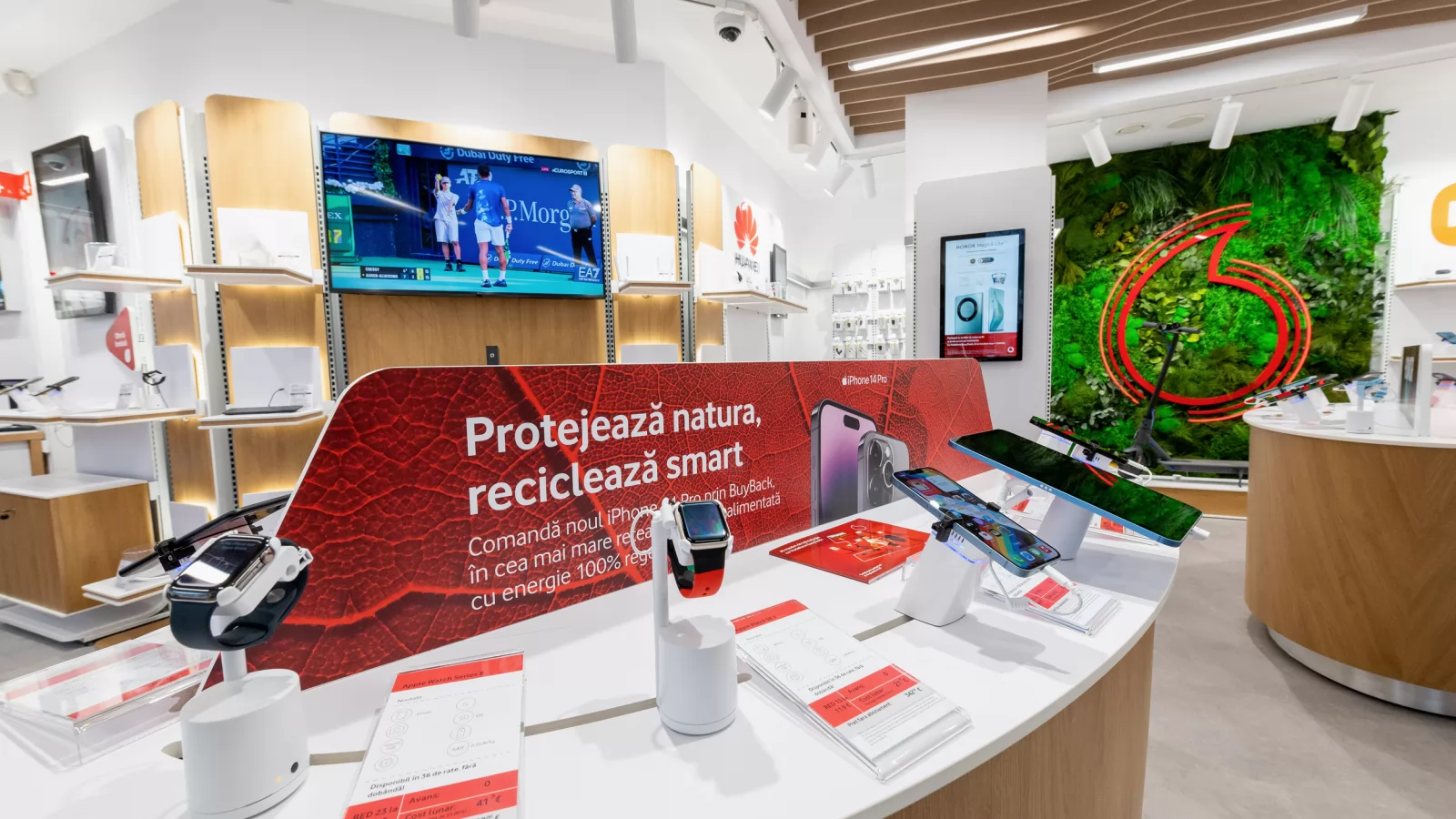 Vodafone deschide primul magazin EasyTech, ce promite mai multă interactivitate și de 5x ori mai multe produse pentru clienți