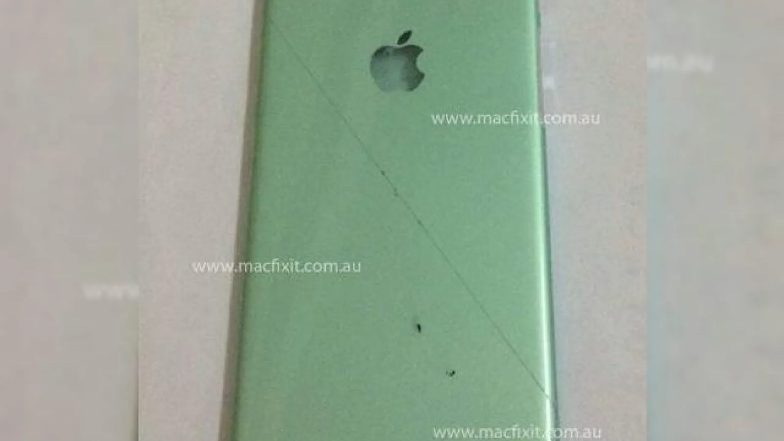 Panoul spate a lui iPhone 6 apare Într-o imagine ce confirmă prezența unui singur bliț LED