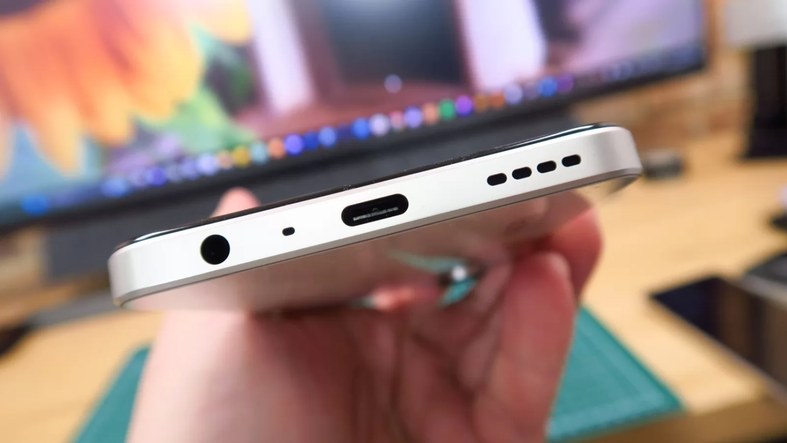 realme 10 4G: Baterie ca de obicei, de top 10, specifică realme