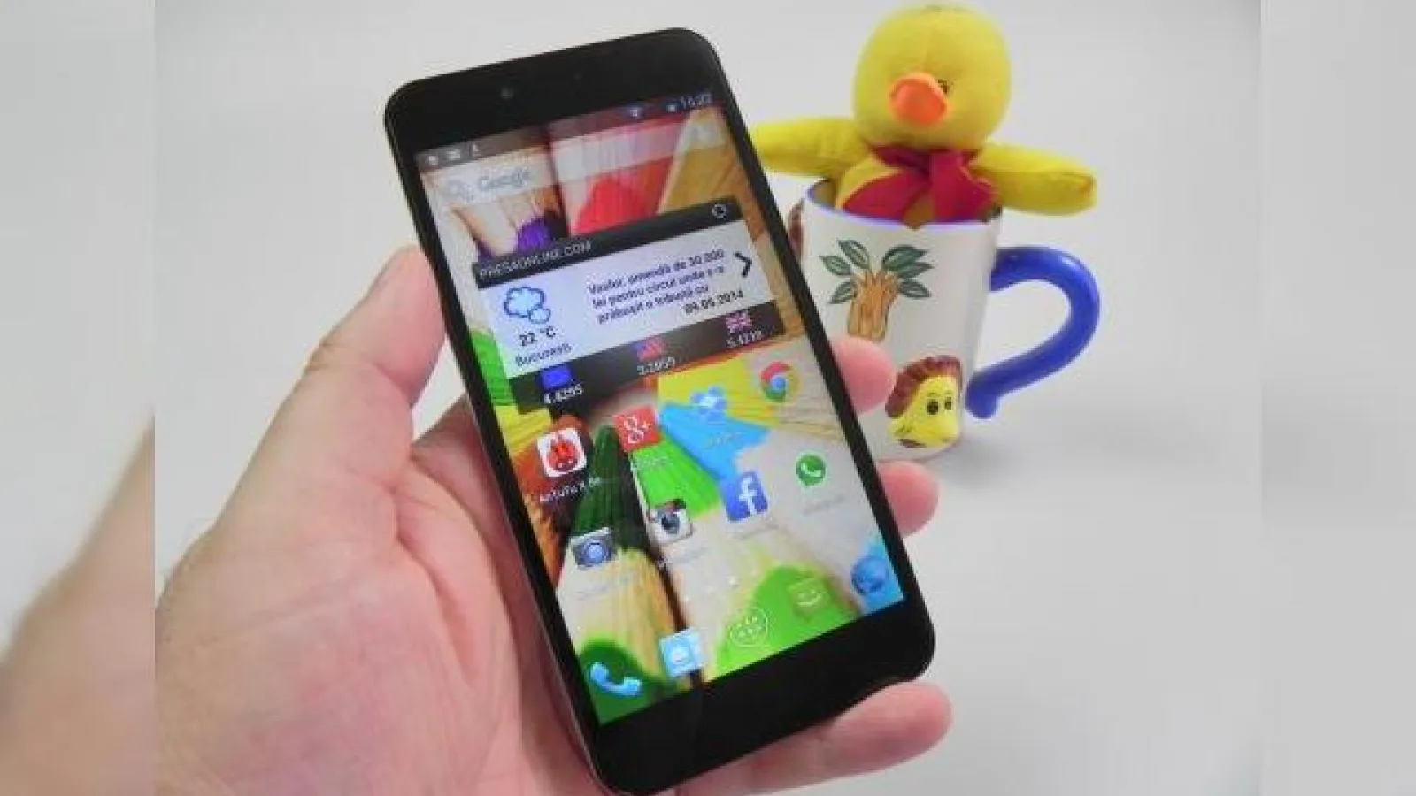 Evolio X6 review + concurs: phablet octa core excelent pentru gaming, filme, selfie și pentru tânărul student (Video)