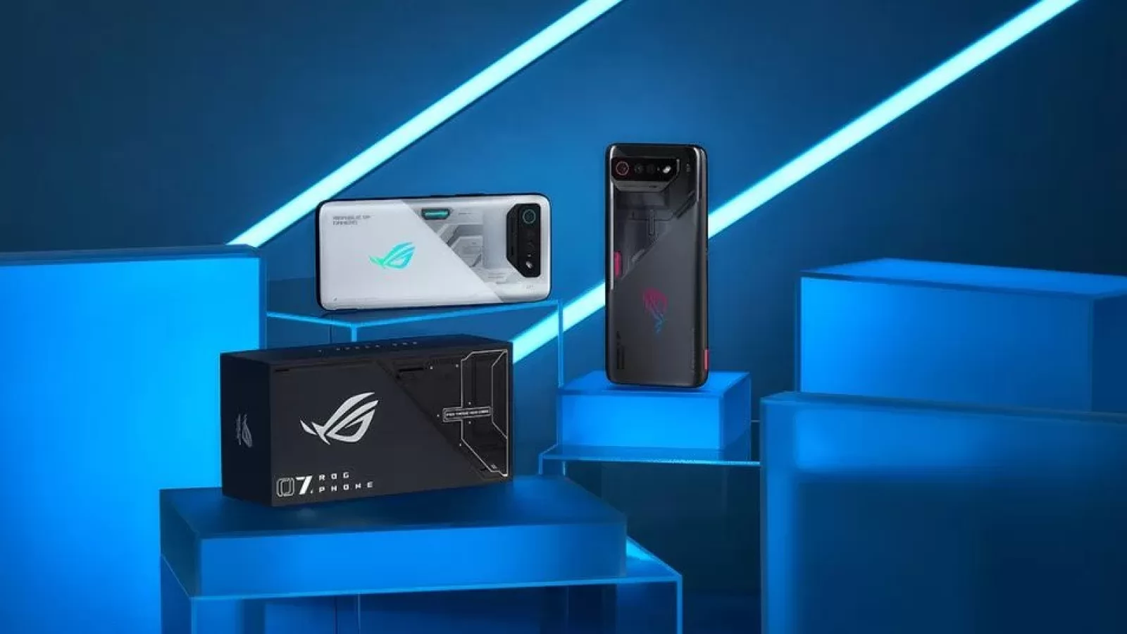 Preț și disponibilitate ASUS ROG Phone 7 în România (+ AeroActive Cooler 7 cadou)