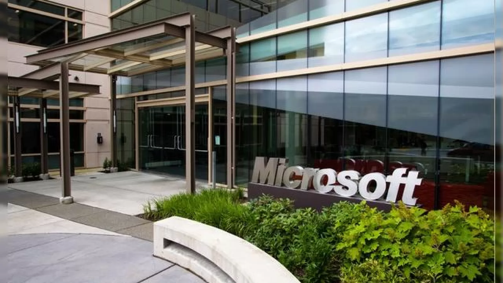 Detalii despre modul În care Microsoft obține profit de pe urma lui Android apar; Sute de brevete implicate dezvăluite În China!