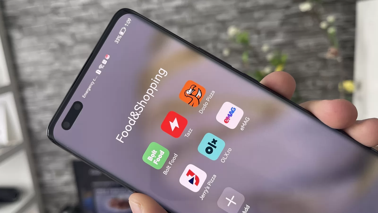 Poftă de ceva bun şi shopping vinerea? Ce aplicații Food&Shopping găsim în Huawei AppGallery