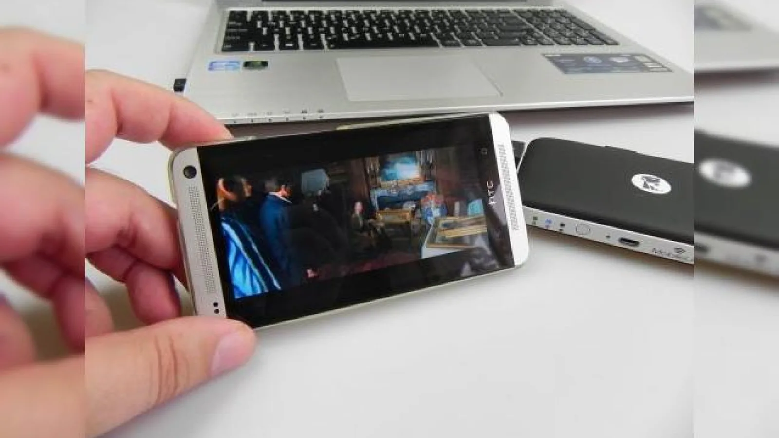 Kingston MobileLite Wireless G2 Review + Concurs: un media streamer foarte util ce Îndeplinește numeroase funcții