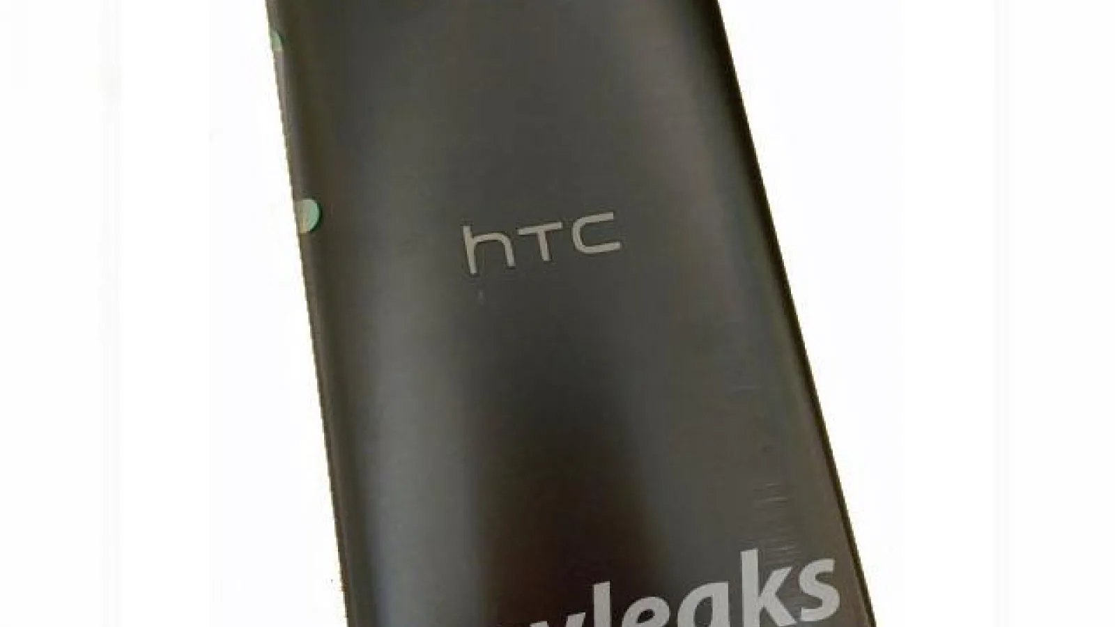 HTC One (M8) Își face apariția Într-o imagine ce prezintă varianta de culoare neagră