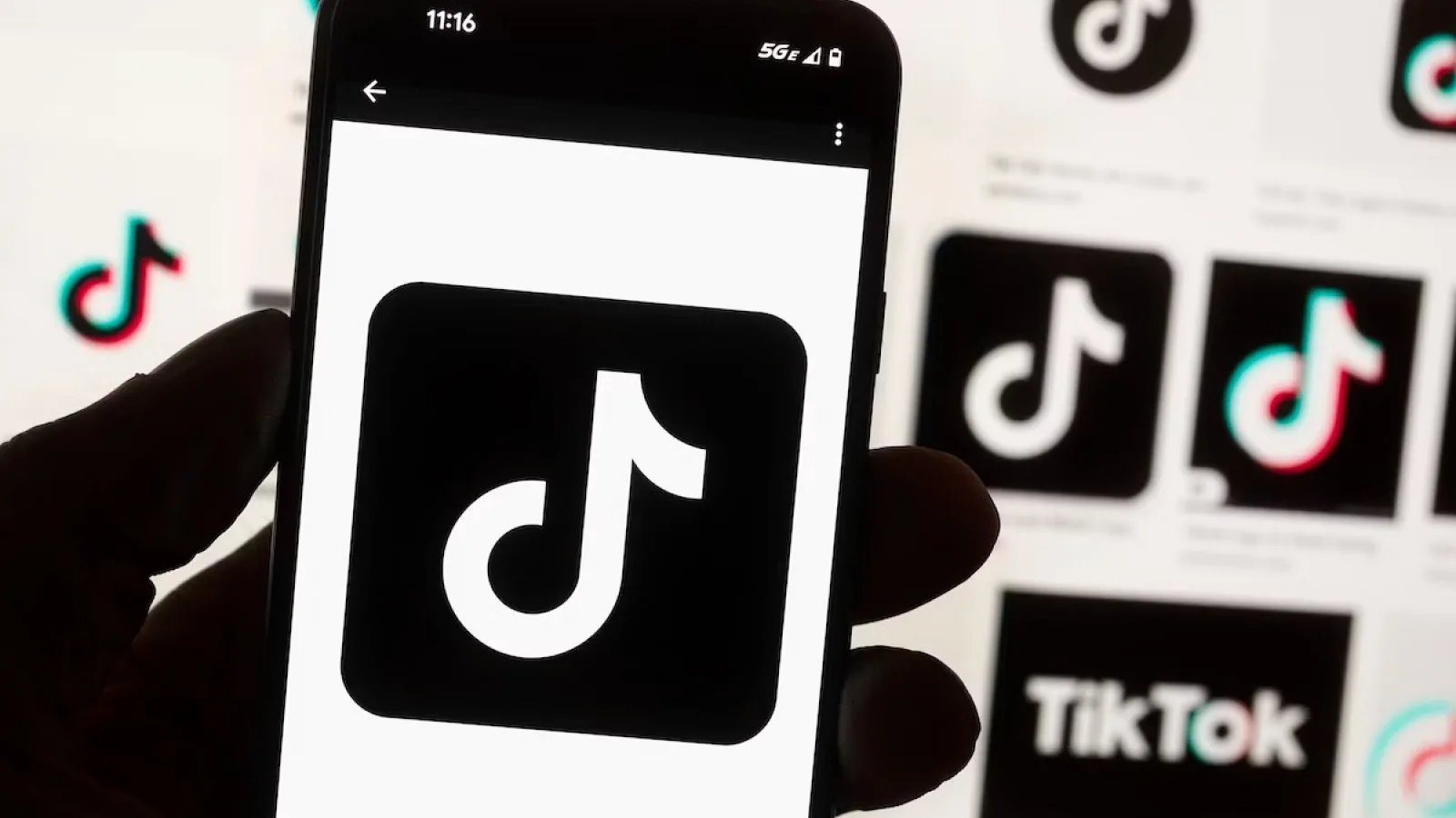 TikTok interzis în România? Decizia se ia săptămâna viitoare, doar pentru anumite medii