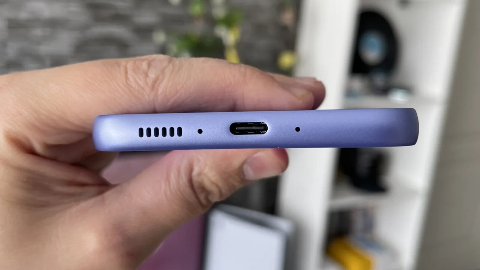 Samsung Galaxy A34 5G: Acustică stereo mulțumitoare, cu Dolby Atmos și ceva bas