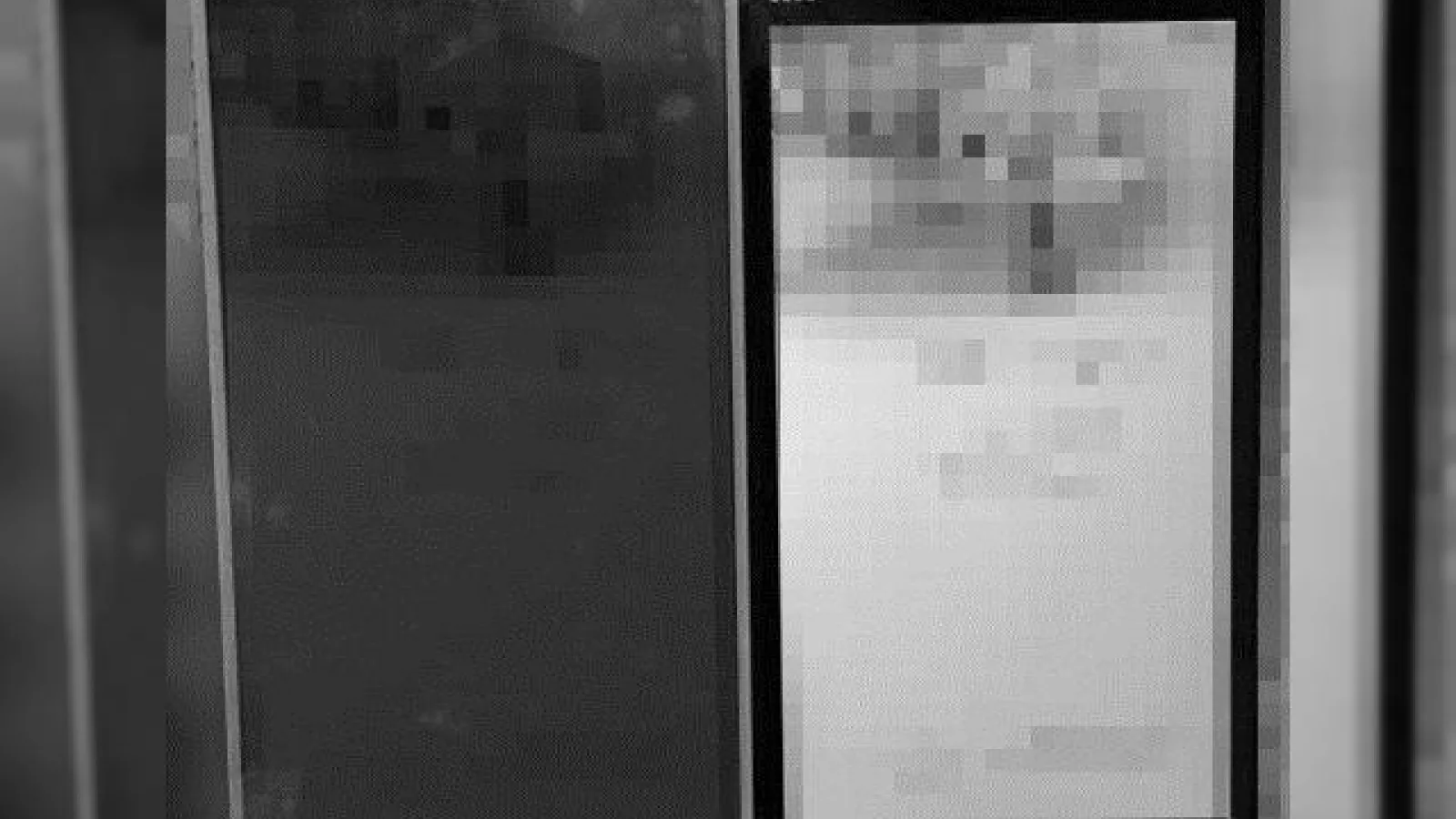 Xiaomi Mi4 se afișează Într-o fotografie live; marginile foarte subțiri ies În evidență
