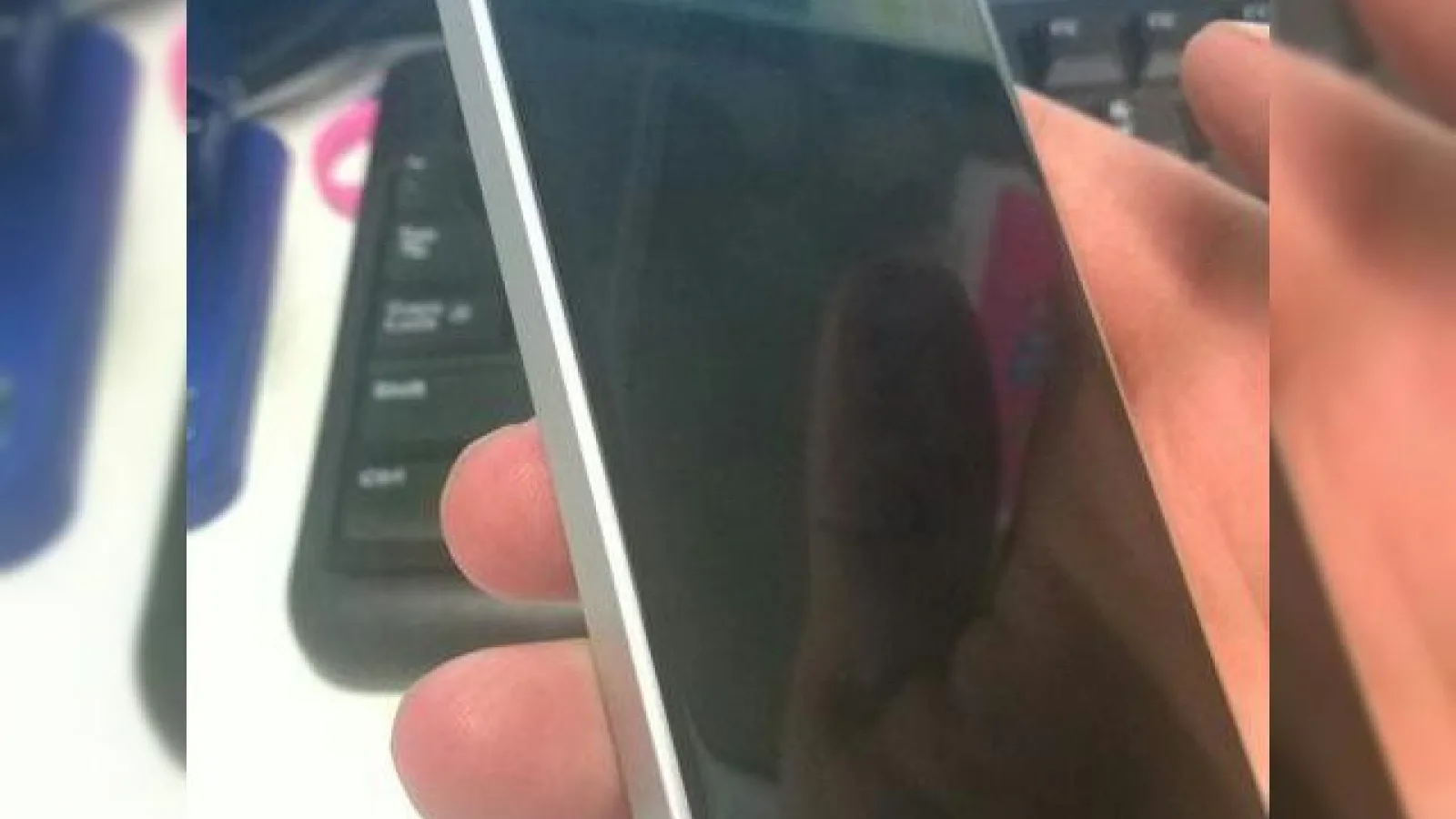 Un nou telefon misterios Nokia cu cameră de 41 megapixeli Își face apariția În imagini; Ar putea veni cu tehnologie Canon!