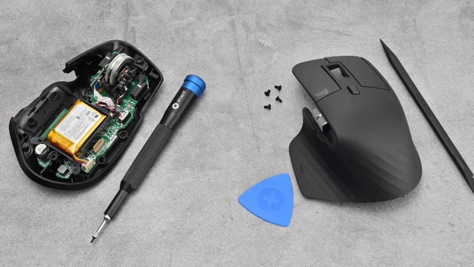 Cum îţi repari mouse-ul Logitech singur acasă? Logitech şi iFixit anunţă un parteneriat