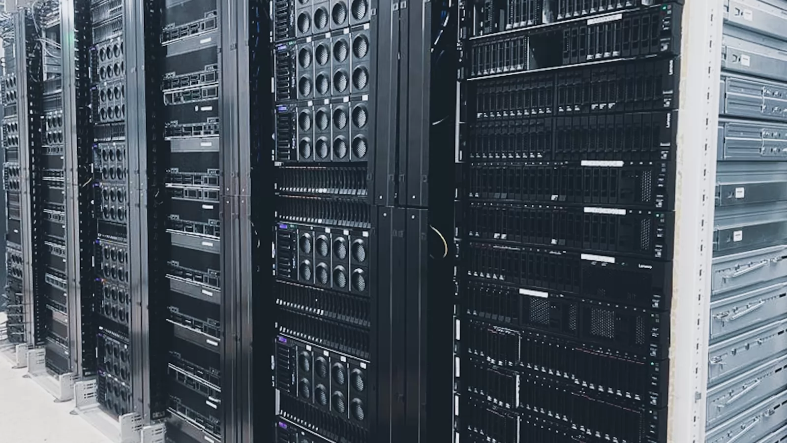 Ecosistemul global Lenovo are un pol de inovație și dezvoltare chiar în România; Ce beneficii aduce acest centru de cercetare și dezvoltare software