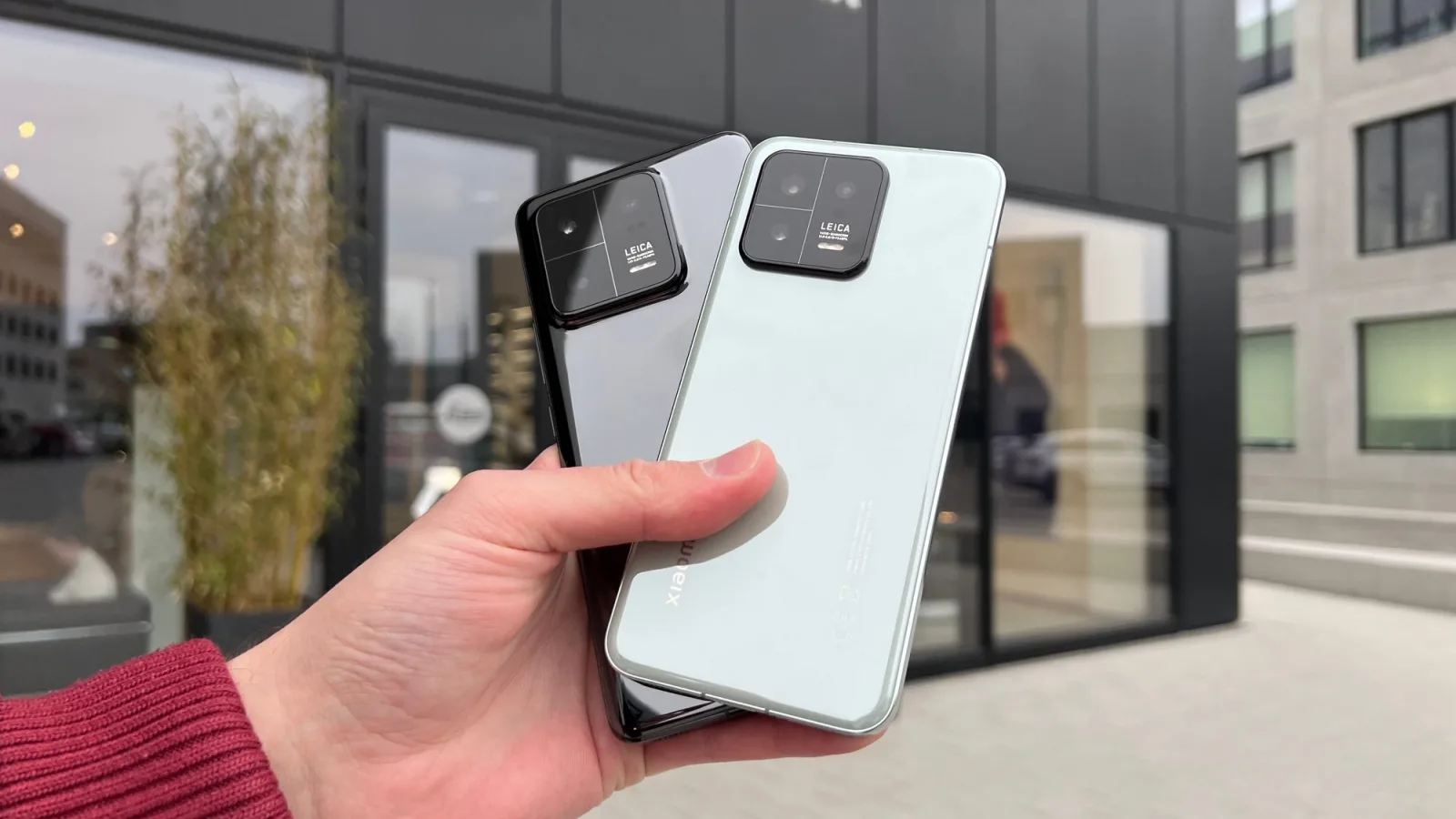 Xiaomi 14 şi Xiaomi 14 Pro vor sosi cu o cameră periscop cu zoom optic 5X