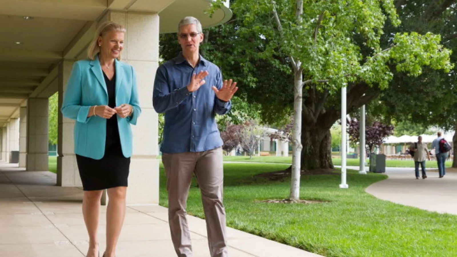 Apple și IBM anunță un parteneriat istoric, care va aduce iOS În zona enterprise