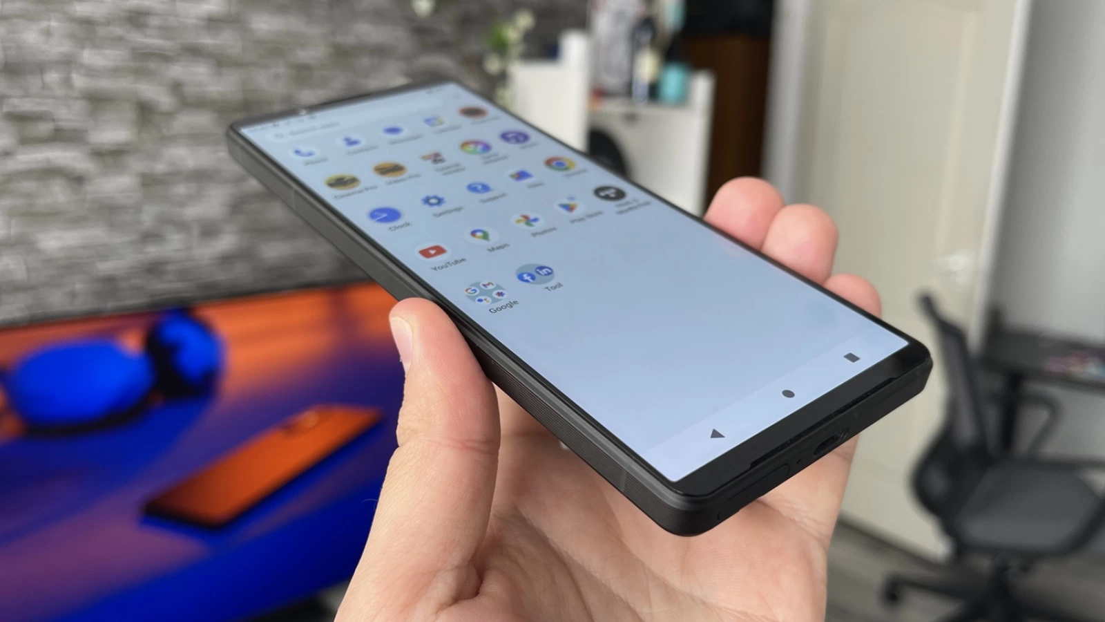 Sony Xperia 1 V: Acustica are mai mult zvâc la muzică, decât la jocuri