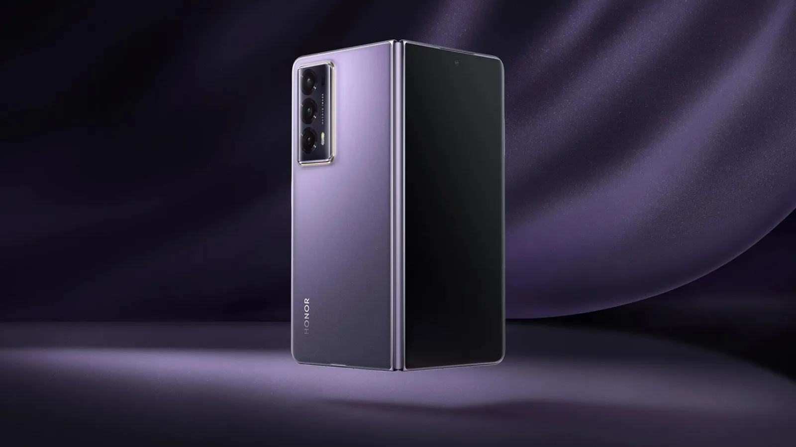 Noul telefon pliabil Honor Magic V2 va sosi în Europa mai rapid decât Magic Vs