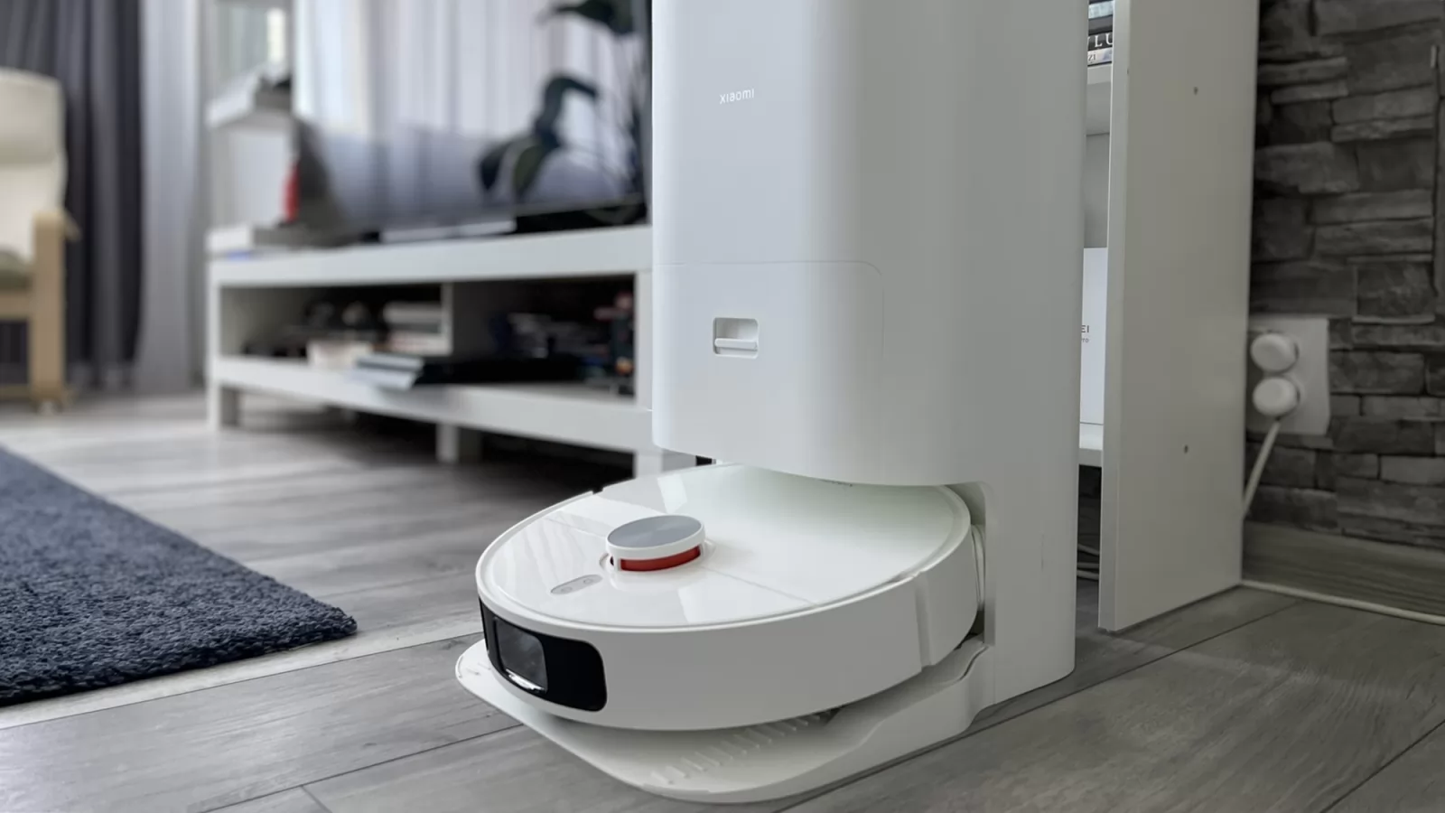 Xiaomi Robot Vacuum X10+ Review: Robotul de aspirare pe care îl vei primi cu brațele deschise în casa ta, cu stație de golire inclusă pentru și mai multă flexibilitate