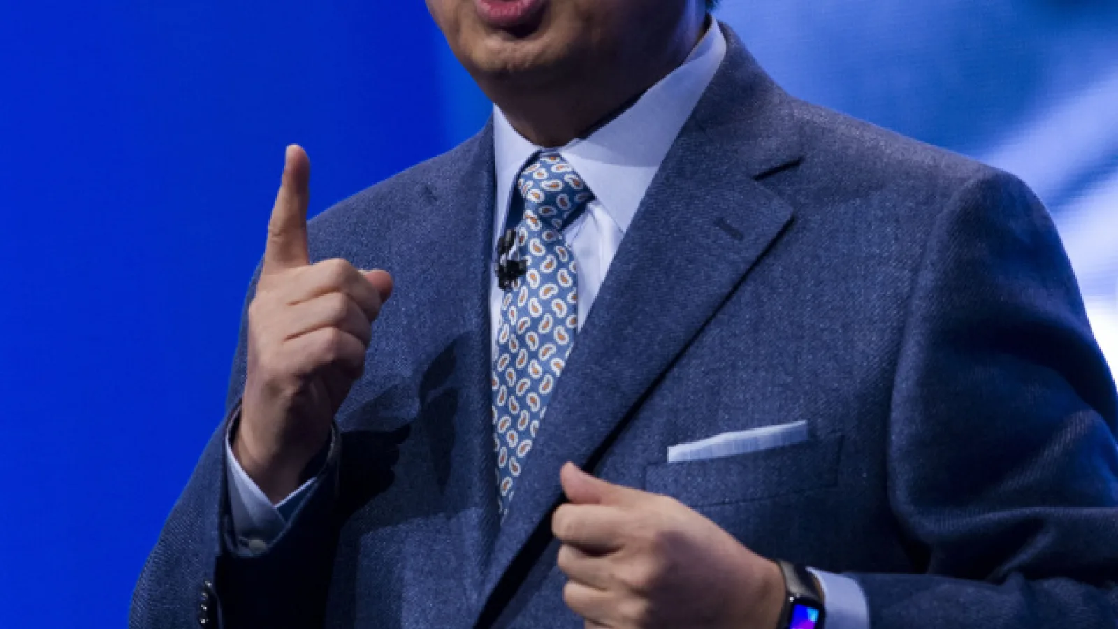 șeful Samsung Electronics Mobile din Coreea devine cel mai bine plătit CEO din regiune