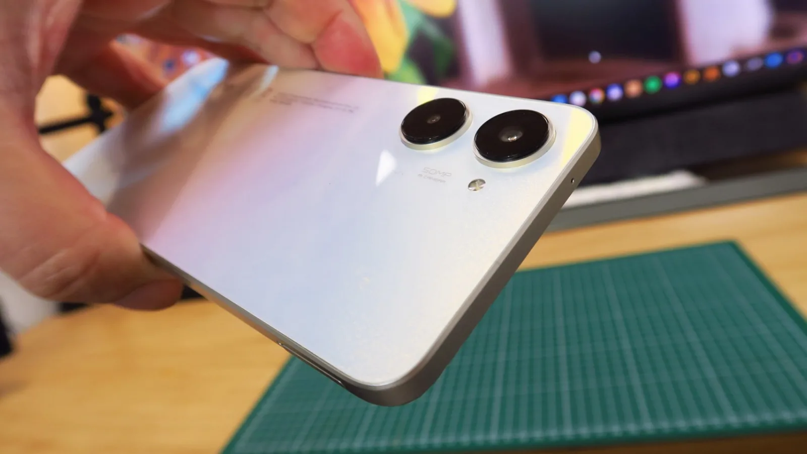 realme 10 și realme C53 se bucură de reduceri speciale în această perioadă; De unde le poți comanda?