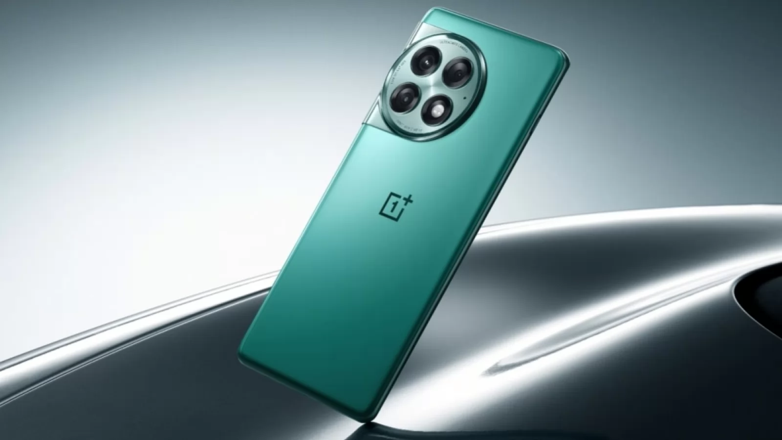 OnePlus lansează telefonul cu 24 GB RAM: Ace 2 Pro se încarcă la 150W + alte noutăţi