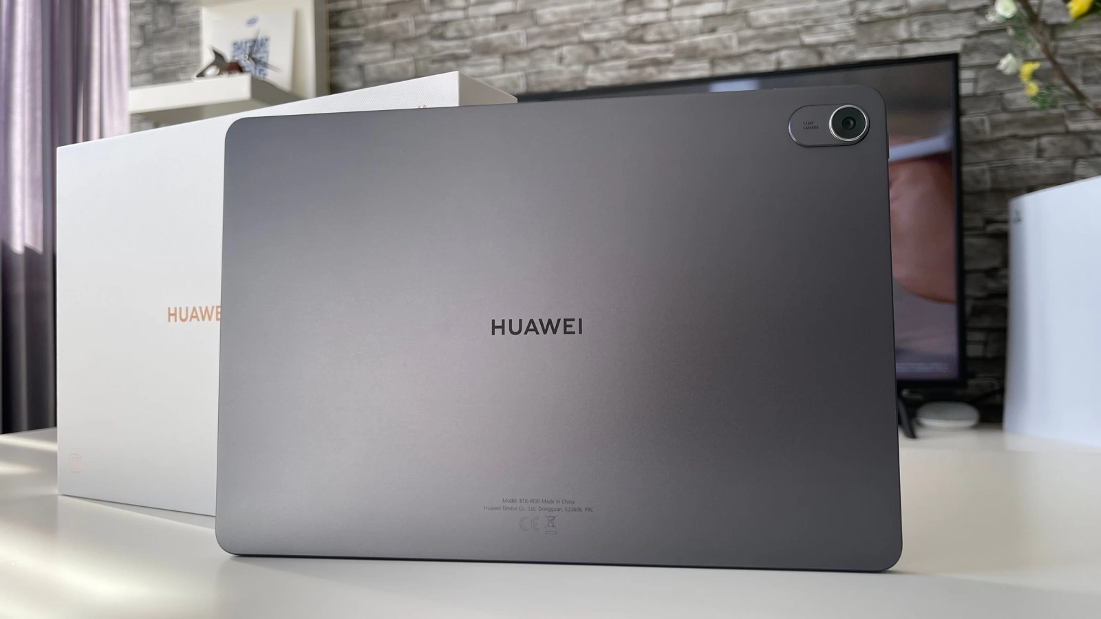 Huawei MatePad 11.5: Design premium arătos și o talie de sub 7 mm