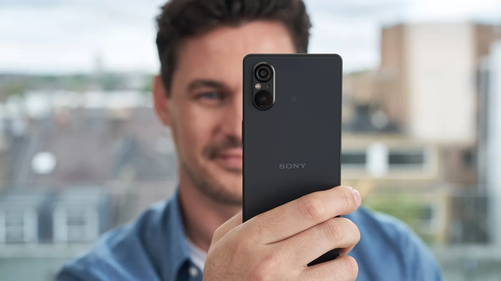 IFA 2023: Sony anunță flagship-ul compact Xperia 5 V, cu procesor Snapdragon 8 Gen 2, cameră principală de 52 MP