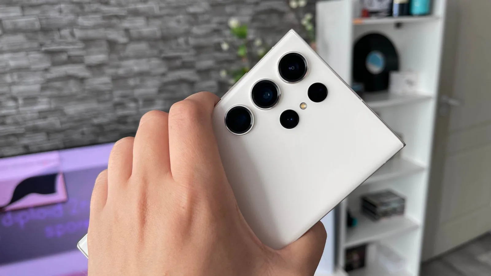 Capabilitățile de zoom optic ale lui Galaxy S24 Ultra ar urma să fie limitate; Ce schimbare bizară pregătește Samsung?