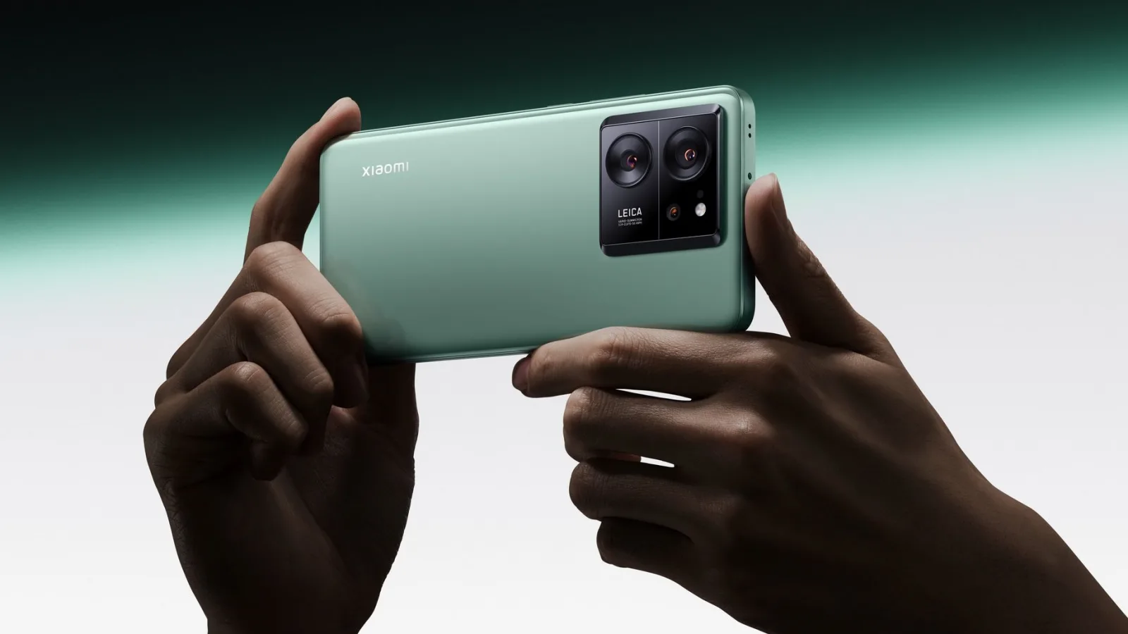 Xiaomi 13T Pro Unboxing: Xiaomi a mizat tot pe colorizarea filmării şi pe Leica