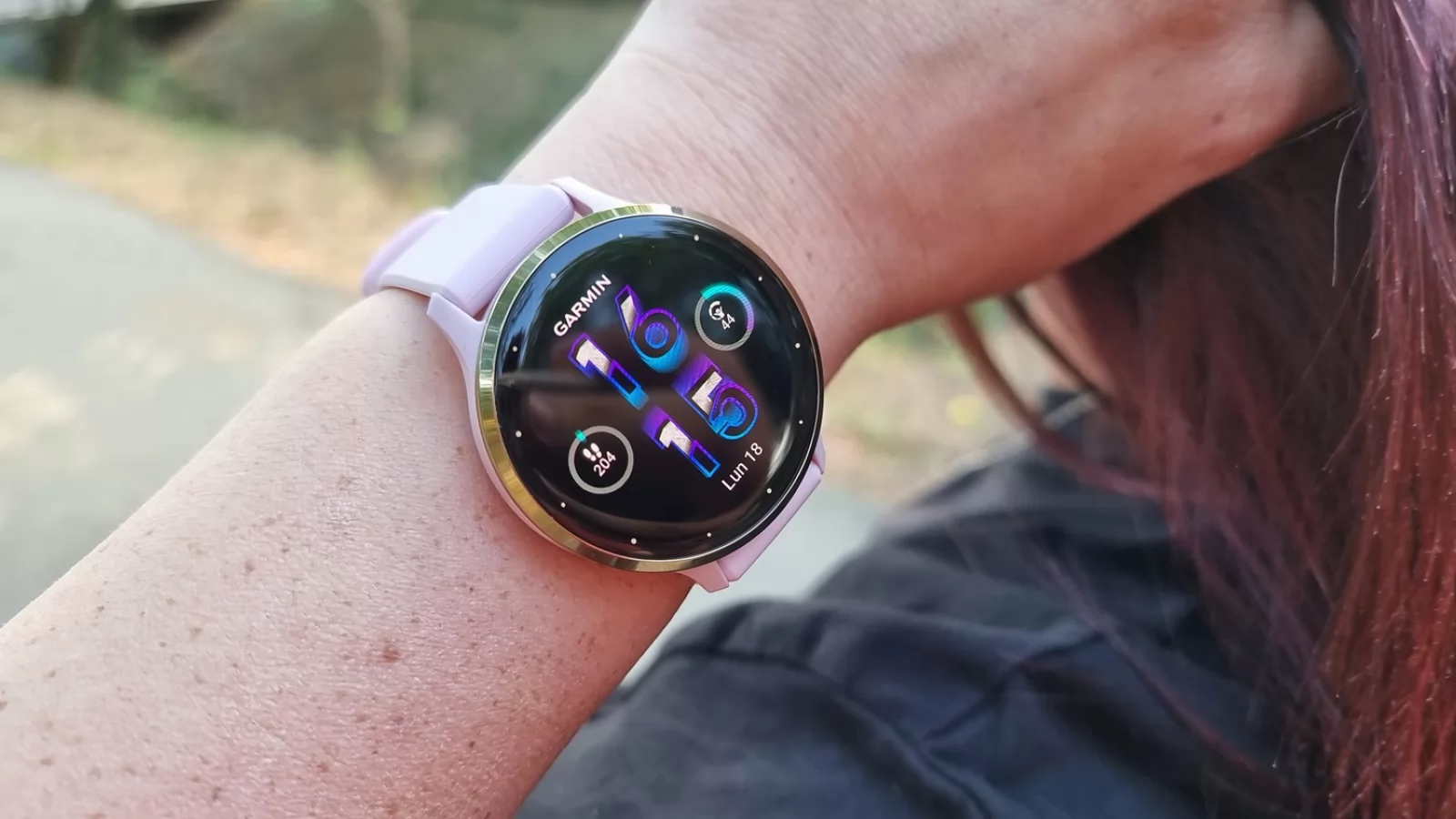 Prezentare Garmin Venu 3s - Smartwatch-ul ușor și elegant care te va ajuta să urmezi un stil de viață sănătos