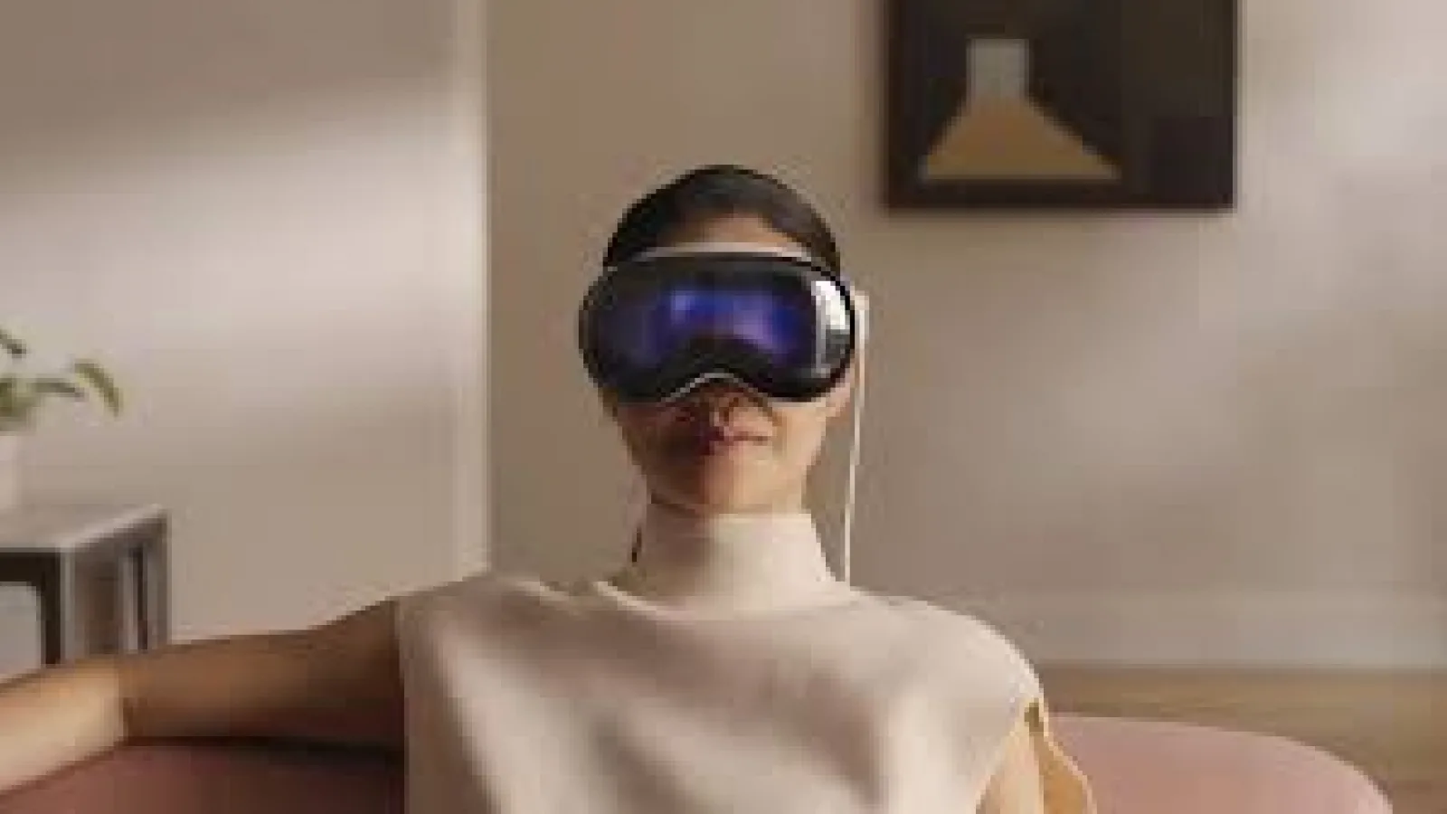 Apple întâmpină probleme în dezvoltarea headset-ului Vision Pro, fiind prea greu pentru unii utilizatori