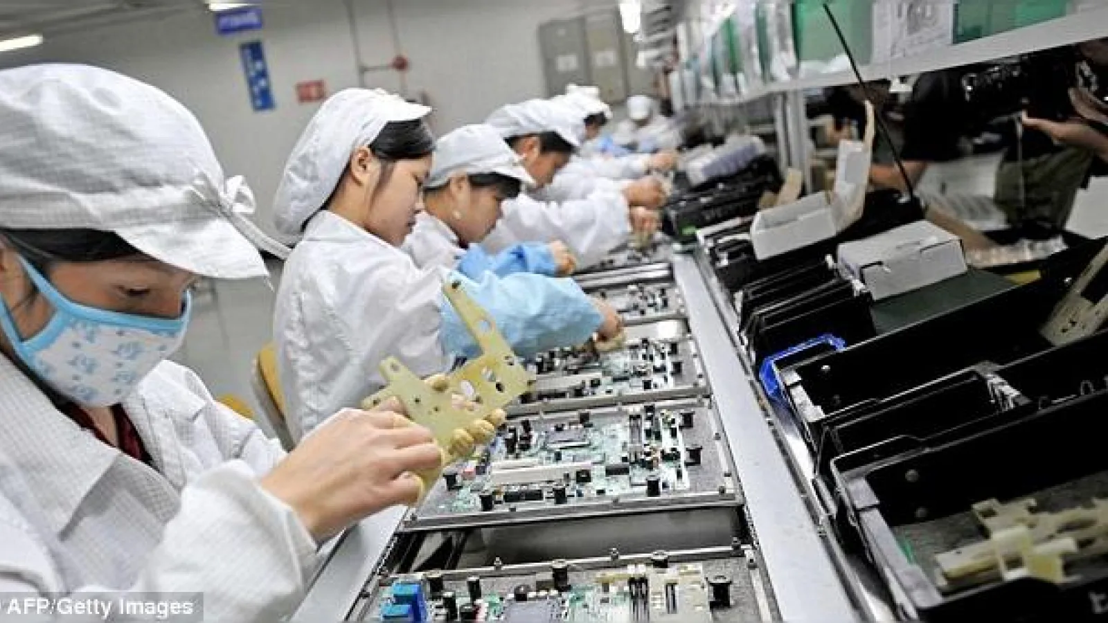 Un număr crescând de cazuri de leucemie descoperit În rândul lucrătorilor care produc iPhone 6 În China