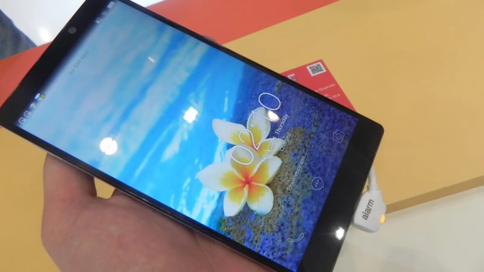 Huawei și Lenovo ataca piața cu flagshipuri uriașe, la prețuri bune