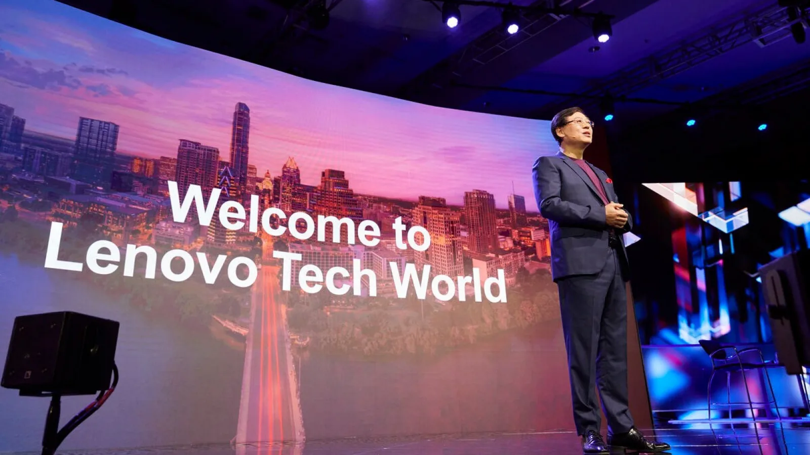 Lenovo prezintă viitorul inteligenţei artificiale, viziunea "AI For All" la Tech World 2023