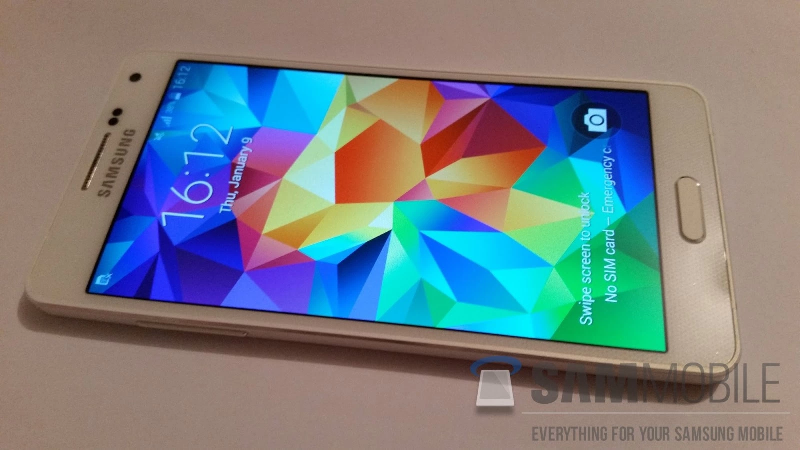 O abordare nouă de design de la Samsung: iată cum arată Samsung Galaxy A5!