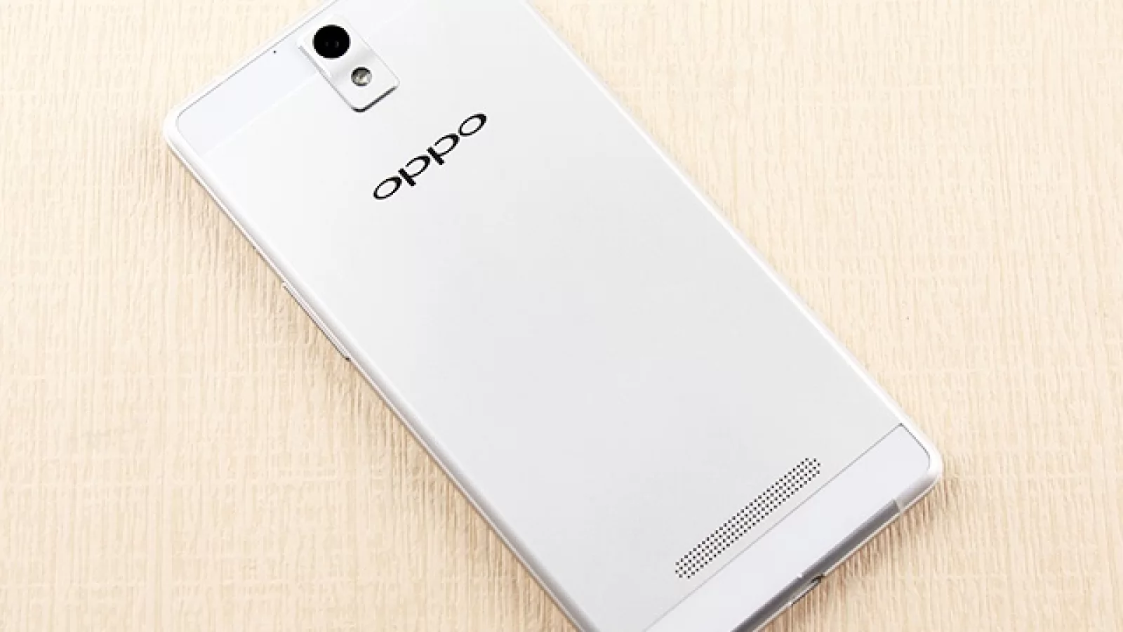 Oppo pregătește lansarea modelului Oppo R5 (R8106); acesta va măsura doar 6.3 mm În grosime