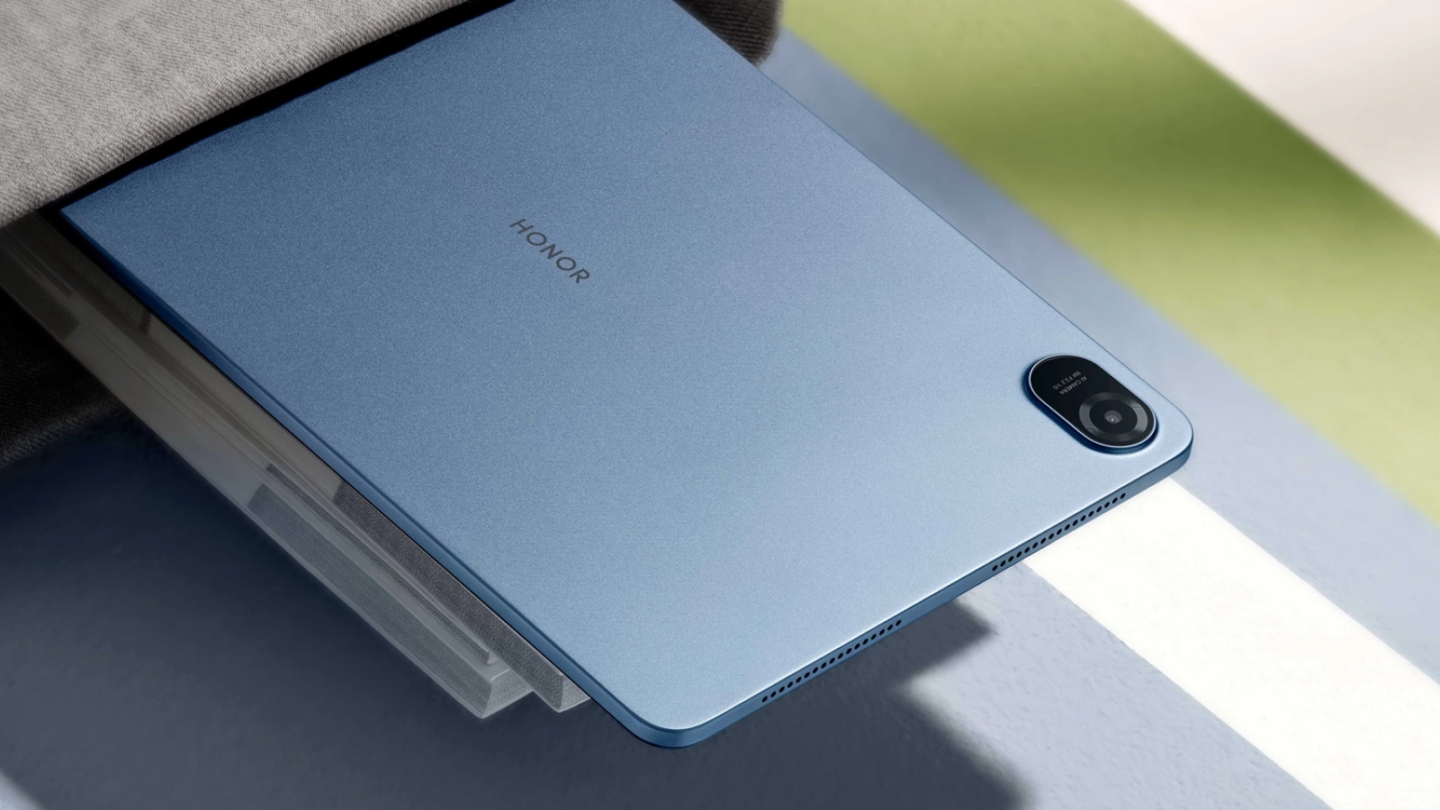 HONOR Pad 8 a ajuns în oferta Cafago și are parte de transport gratuit! Tabletă cu display 2K de 12 inch, cu 8 difuzoare integrate