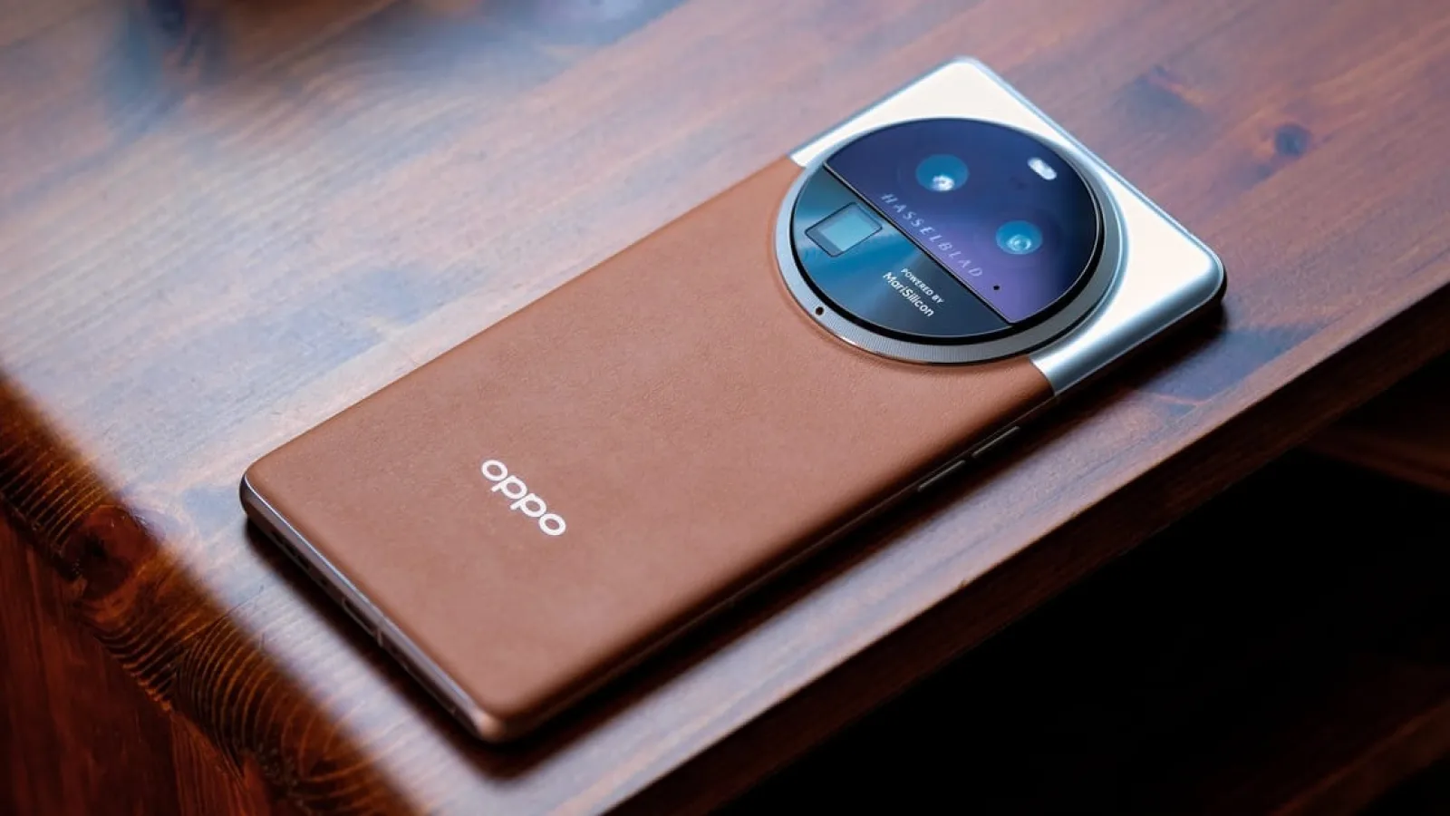OPPO Find X7 are procesor MediaTek Dimensity 9300 și obține peste 2.2 milioane de puncte în AnTuTu 10; Când sosește flagship-ul?
