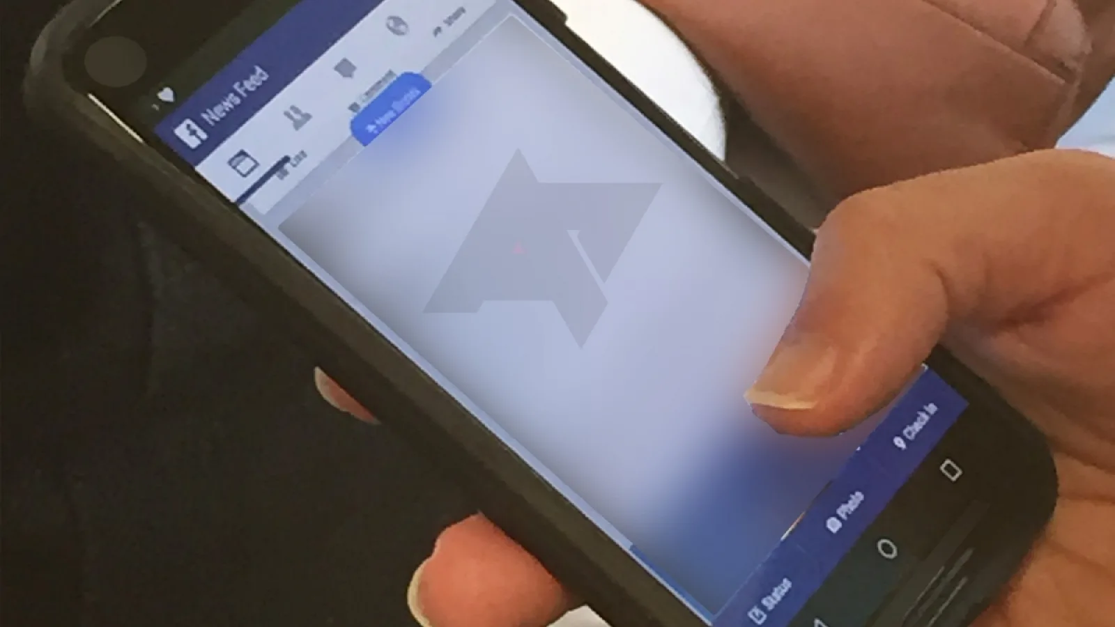 Motorola Nexus 6 apare În fotografii live; acesta ar putea aduce un monitor cardiac