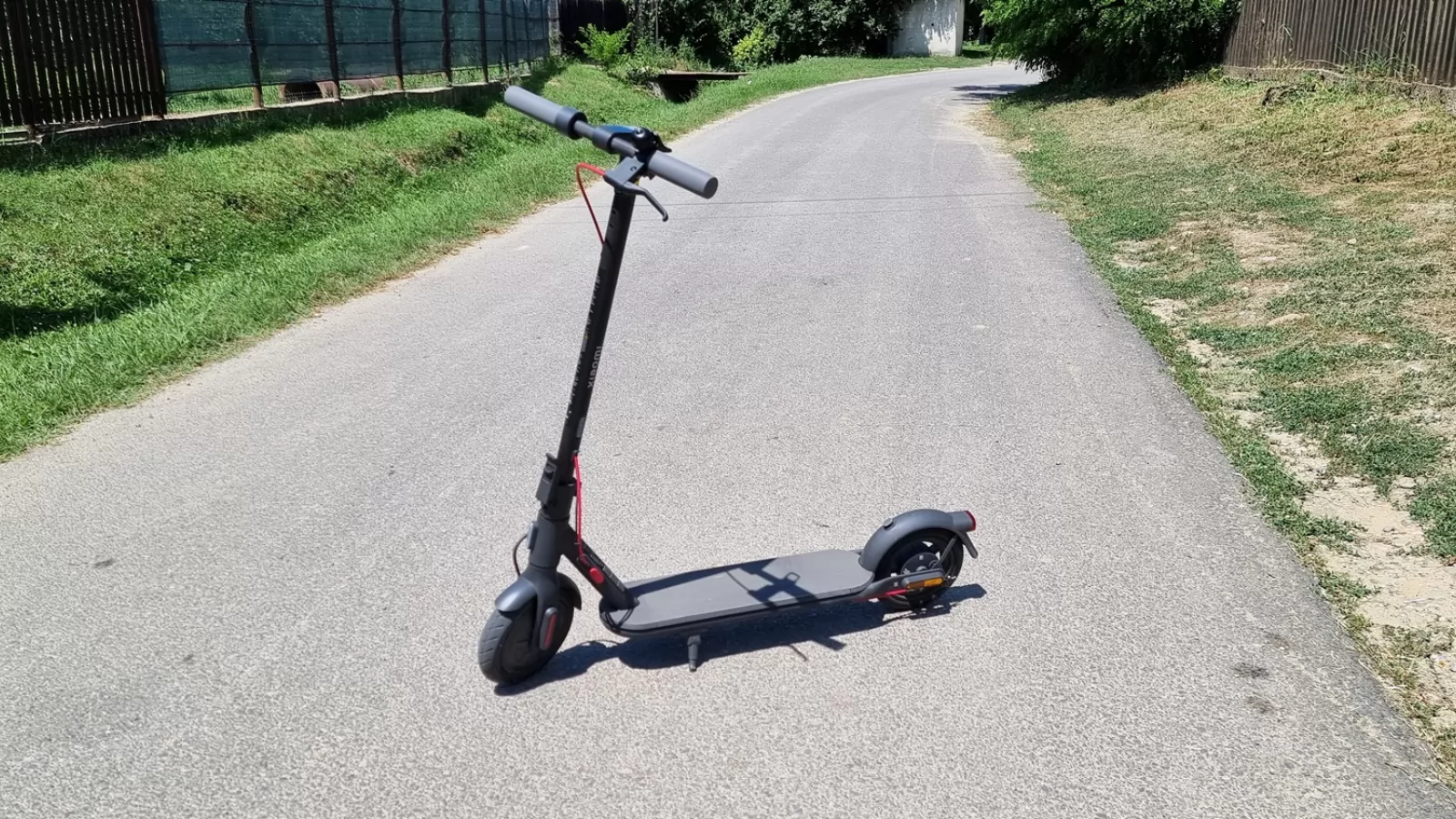 Asigurarea RCA devine obligatorie pentru trotinete electrice, biciclete electrice