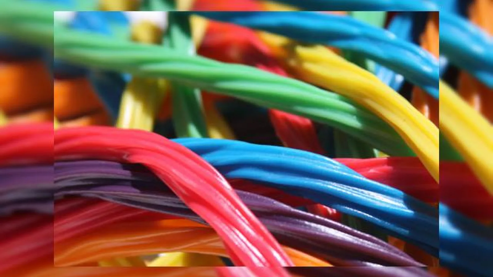 Android L s-ar putea numi până la urma "Liquorice", conform creatorului statuilor ce reprezintă dulciuri Android