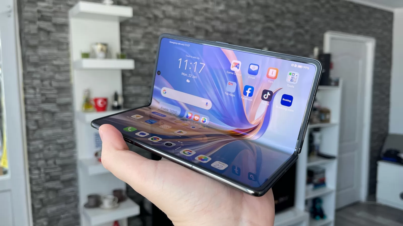 Honor Magic V2: Display-uri de calitate, ambele LTPO OLED, luminoase și cu suport pentru stylus