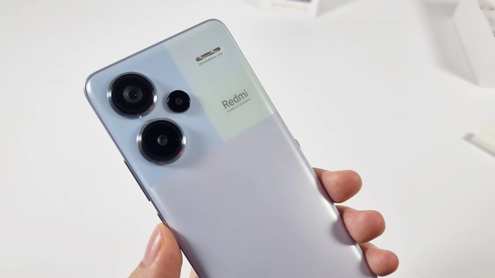 Redmi Note 13 Pro+ 5G - Hardware surprinzător, RAM de generație nouă, stocare rapidă, procesor puternic de 4nm