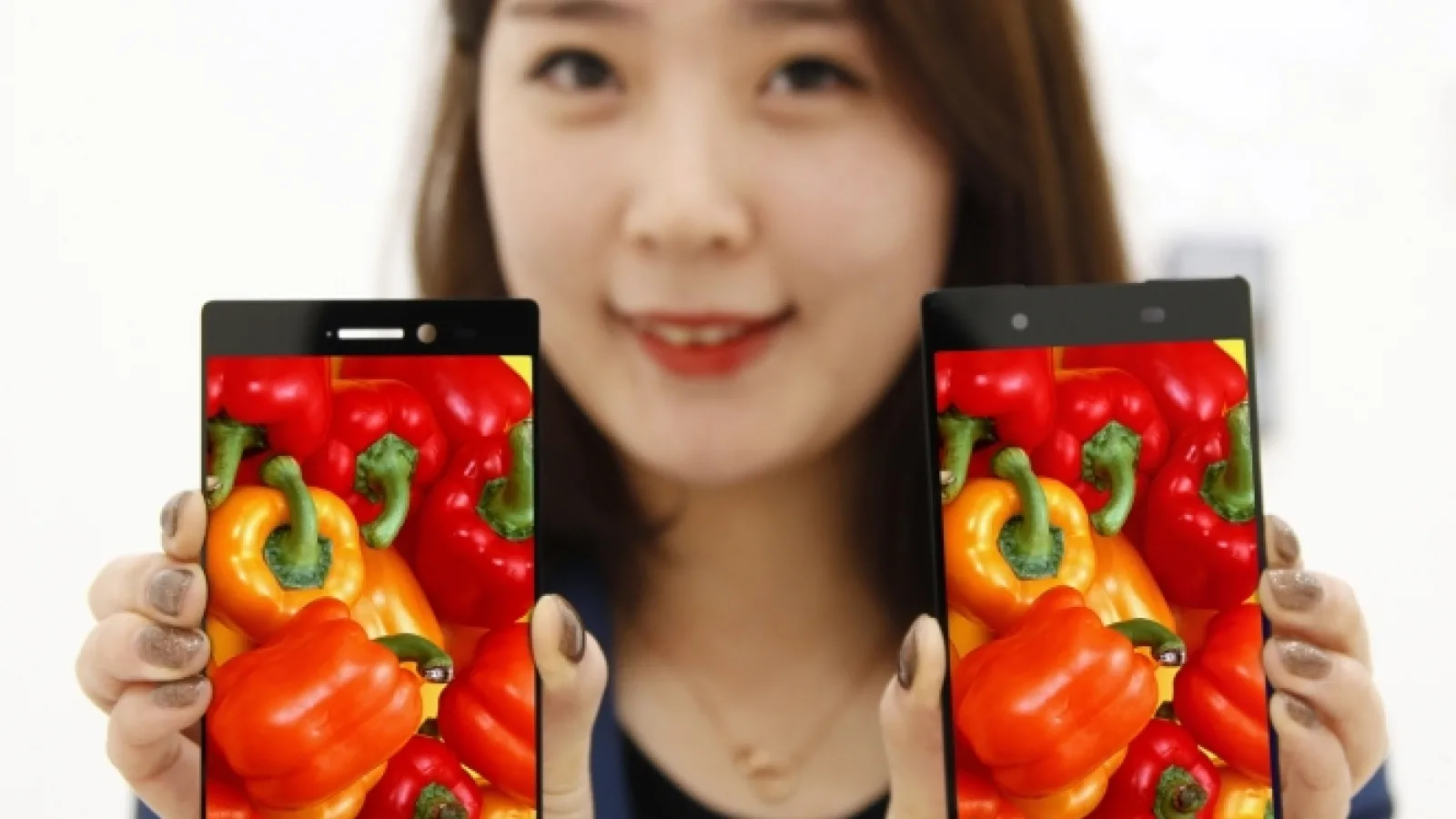LG lansează un nou display de 5.3 inch, cu cea mai Îngustă margine din lume; Ecran pentru LG G4?