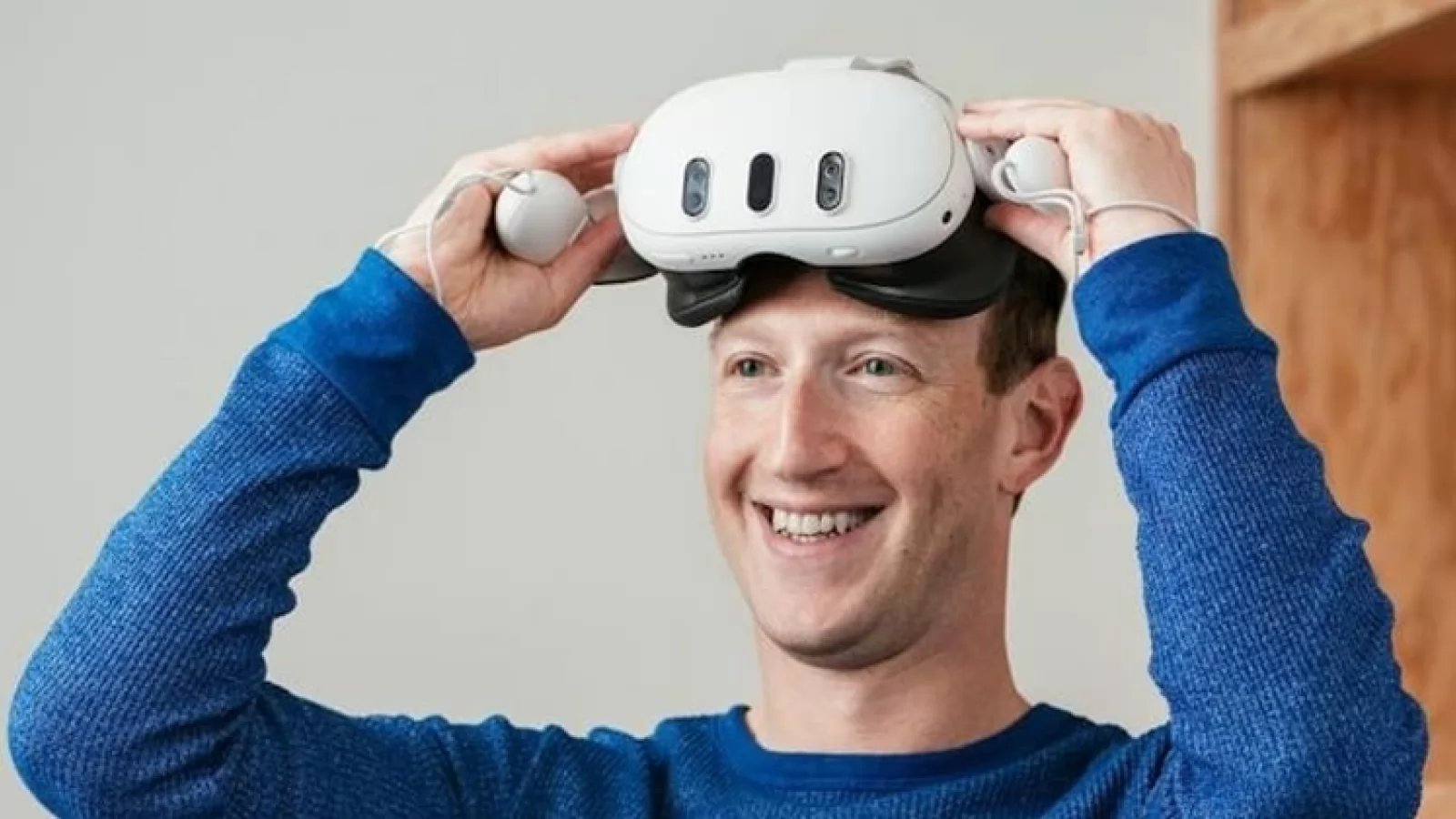 Mark Zuckerberg a testat Apple Vision Pro, iar acum e convins că Meta Quest 3 e „un produs mult mai bun”