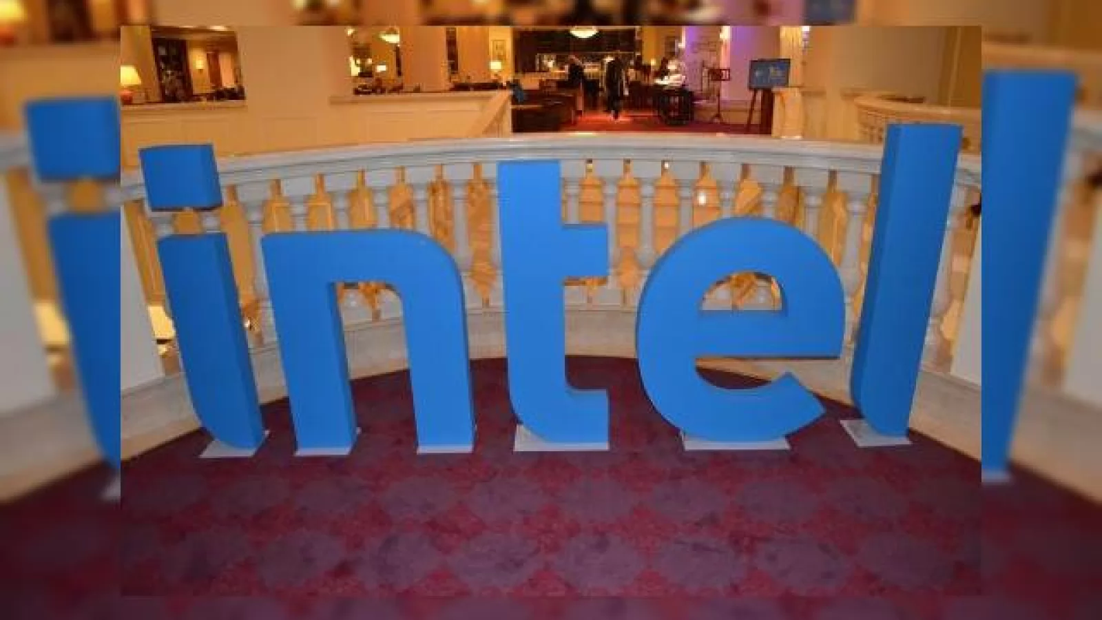 Intel sărbătorește 10 ani de prezență pe piața din România oferindu-ne o privire asupra principalelor realizări