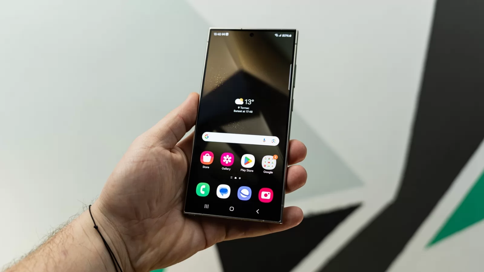 Update-ul care repară display-ul și camera lui Galaxy S24 Ultra a ajuns în Europa, inclusiv în România; Ce e nou?