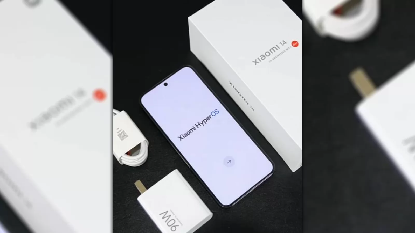 Xiaomi 14 Unboxing: mic şi mare în acelaşi timp, inaugurând HyperOS, extra Leica