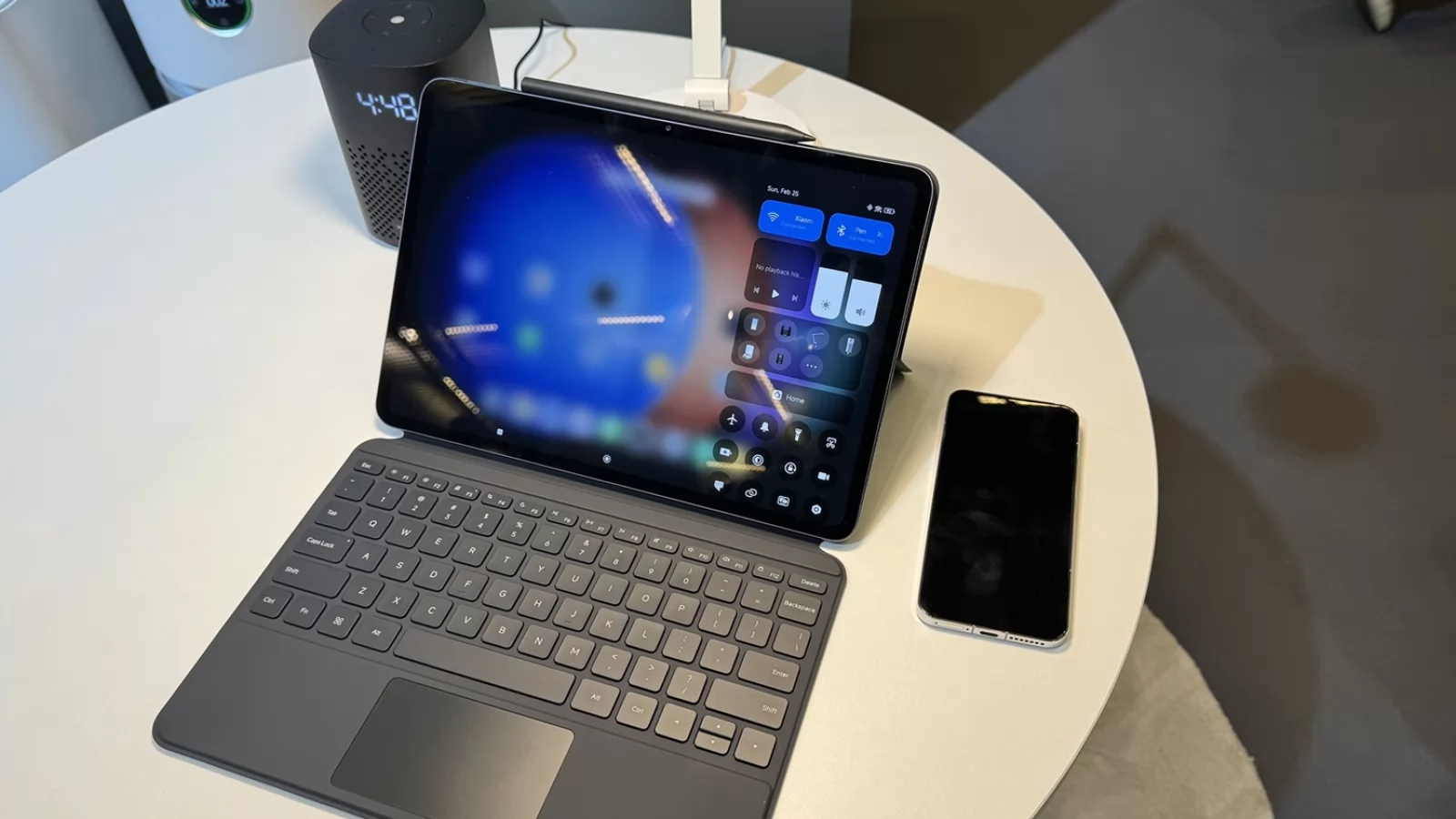 MWC 2024: Xiaomi Pad 6S Pro Hands-on - Am pus mâna pe noua tabletă cu display de 12 inch și procesor Snapdragon 8 Gen 2!