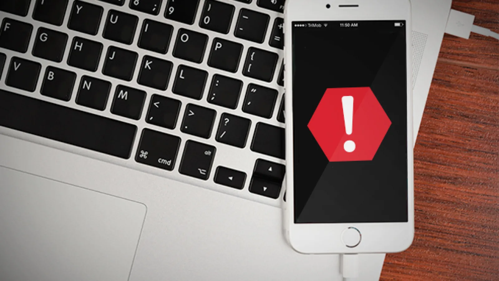 Un nou malware iOS se răspândește pe device-urile Apple prin intermediul desktop-urilor OS X